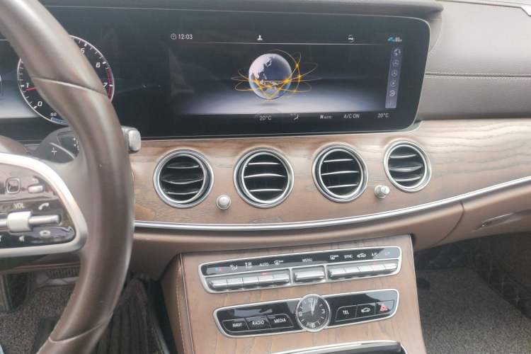 Used Mercedes-Benz E-Class 2019 E 300 L Luxury Model Audio And AC Panel