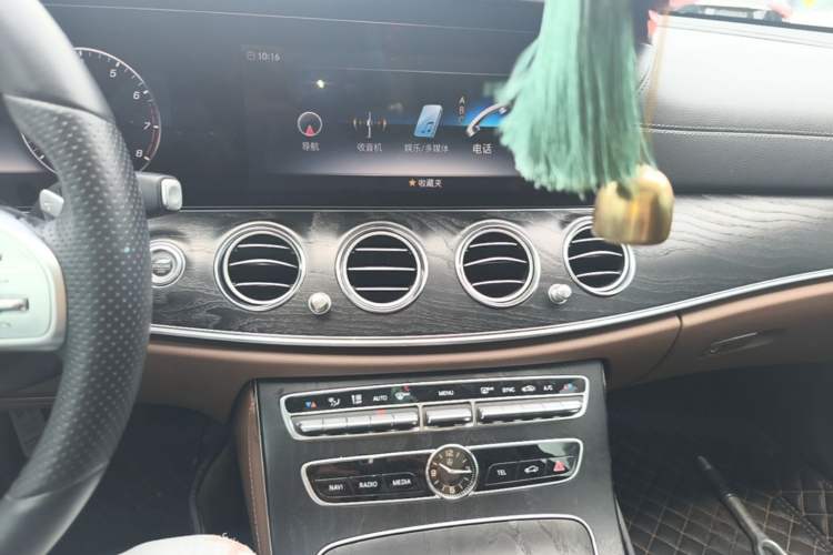 Used Mercedes-Benz E-Class 2019 E 300 L Sporty and Stylish Model Audio And AC Panel