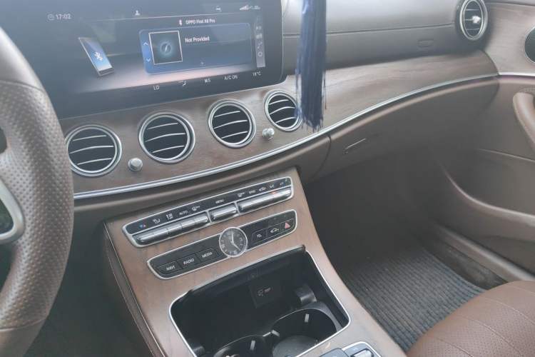 Used Mercedes-Benz E-Class 2019 Facelifted E 300 L Stylish Version Audio And AC Panel