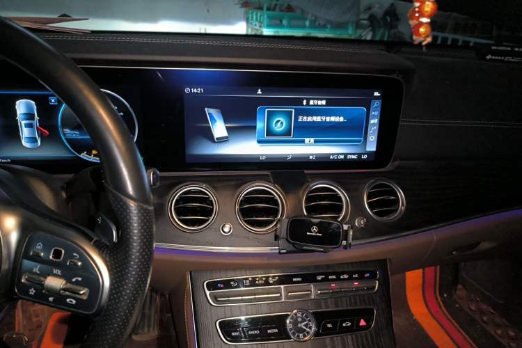 Used Mercedes-Benz E-Class 2019 Restyled E 300 L Sporty and Stylish Edition Audio And AC Panel