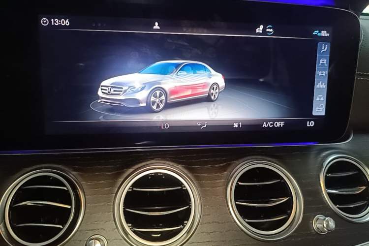 Used Mercedes-Benz E-Class 2019 Restyled E 300 L Sporty and Stylish Edition Audio And AC Panel