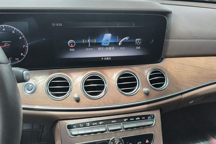 Used Mercedes-Benz E-Class 2019 E 300 L Luxury Model Audio And AC Panel
