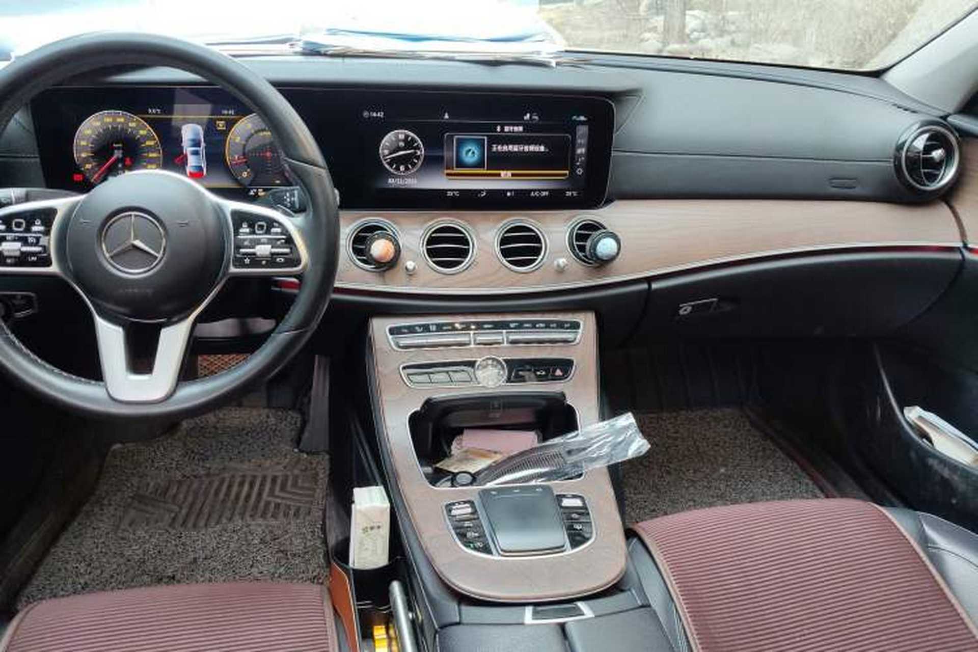 Used Mercedes-Benz E-Class 2019 Restyled E 300 L Luxury Edition Audio And AC Panel