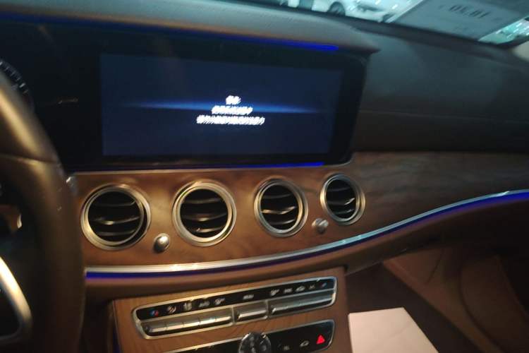 Used Mercedes-Benz E-Class 2019 Facelifted E 300 L Stylish Version Audio And AC Panel