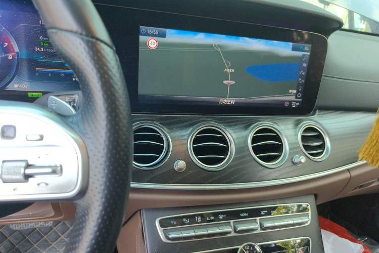 Used Mercedes-Benz E-Class 2019 E 260 L Sport Edition Audio And AC Panel