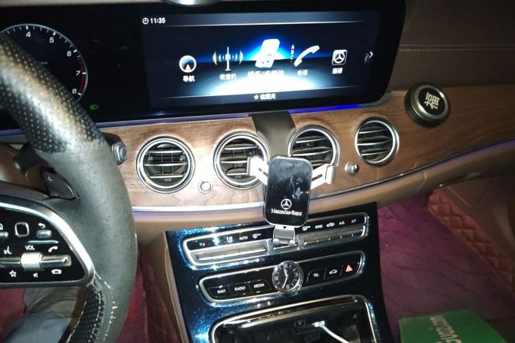 Used Mercedes-Benz E-Class 2019 Facelifted E 300 L Stylish Version Audio And AC Panel