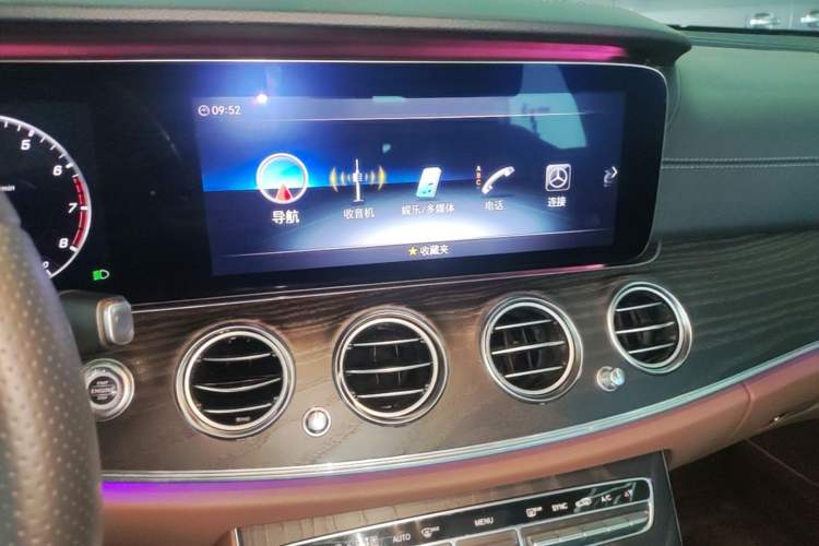Used Mercedes-Benz E-Class 2019 Restyled E 300 L Sporty and Stylish Edition Audio And AC Panel
