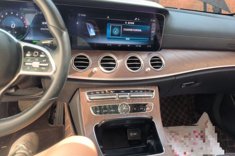 Used Mercedes-Benz E-Class 2019 E 260 L Audio And AC Panel