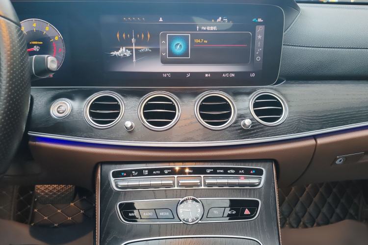 Used Mercedes-Benz E-Class 2019 E 300 L Sporty and Stylish Model Audio And AC Panel