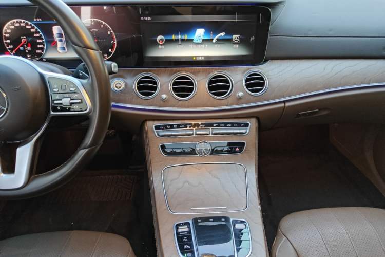 Used Mercedes-Benz E-Class 2019 E 300 L Stylish Model Audio And AC Panel