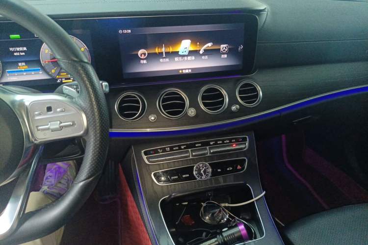 Used Mercedes-Benz E-Class 2019 E 260 L Sport Edition Audio And AC Panel