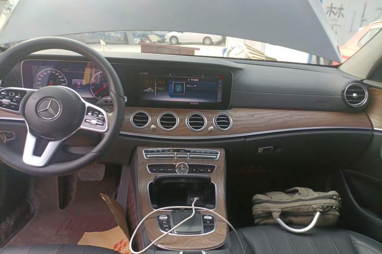 Used Mercedes-Benz E-Class 2019 Facelifted E 300 L Stylish Version Audio And AC Panel