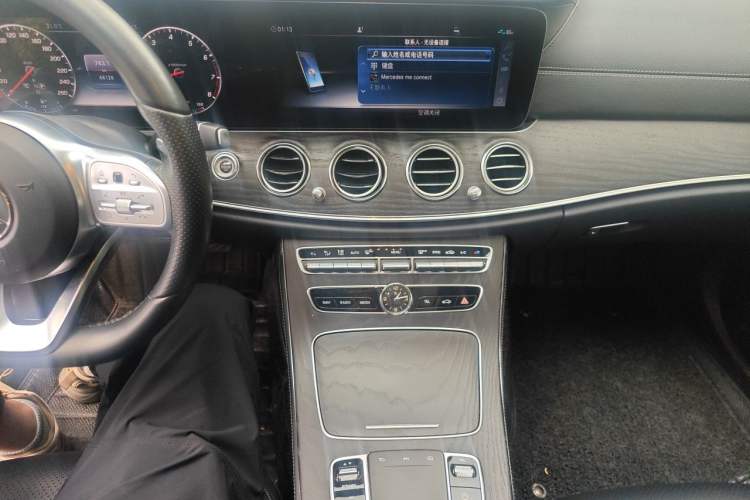Used Mercedes-Benz E-Class 2019 Restyled E 300 L Sporty and Stylish Edition Audio And AC Panel