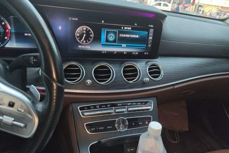 Used Mercedes-Benz E-Class 2019 Restyled E 300 L Sporty and Stylish Edition Audio And AC Panel