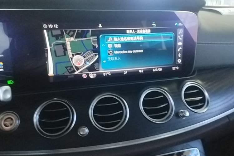 Used Mercedes-Benz E-Class 2019 Restyled E 300 L Sport Luxury Edition Audio And AC Panel