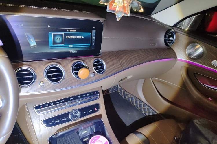 Used Mercedes-Benz E-Class 2019 E 200 L Audio And AC Panel