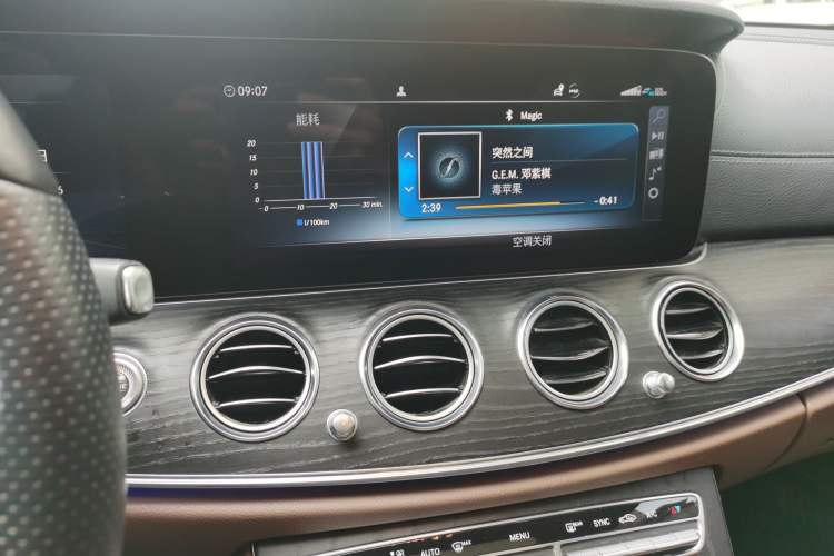 Used Mercedes-Benz E-Class 2019 Restyled E 300 L Sporty and Stylish Edition Audio And AC Panel