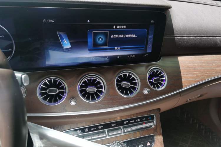 Used Mercedes-Benz E-Class 2019 Facelifted E 300 L Stylish Version Audio And AC Panel
