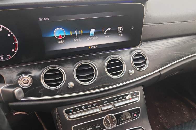 Used Mercedes-Benz E-Class 2019 E 300 L Sporty and Stylish Model Audio And AC Panel