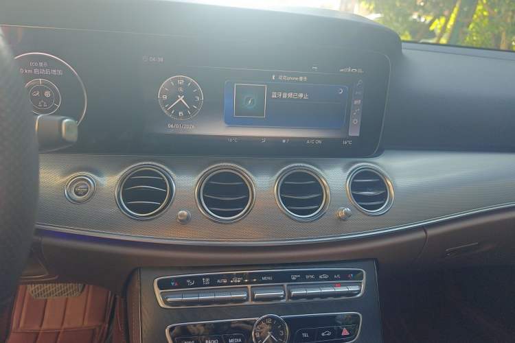 Used Mercedes-Benz E-Class 2019 E 260 Sport Edition Audio And AC Panel