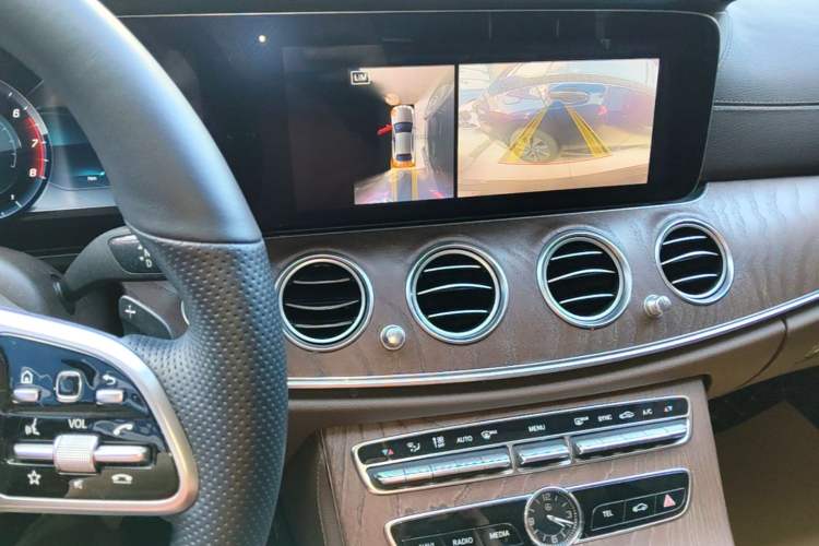 Used Mercedes-Benz E-Class 2019 Facelifted E 300 L Stylish Version Audio And AC Panel