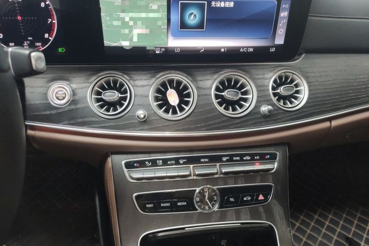 Used Mercedes-Benz E-Class 2019 Restyled E 300 L Sporty and Stylish Edition Audio And AC Panel
