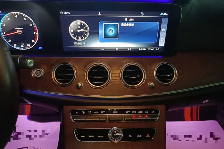 Used Mercedes-Benz E-Class 2019 Restyled E 300 L Luxury Edition Audio And AC Panel