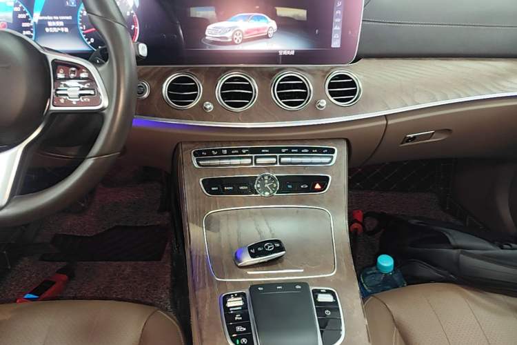 Used Mercedes-Benz E-Class 2019 E 300 L Stylish Model Audio And AC Panel