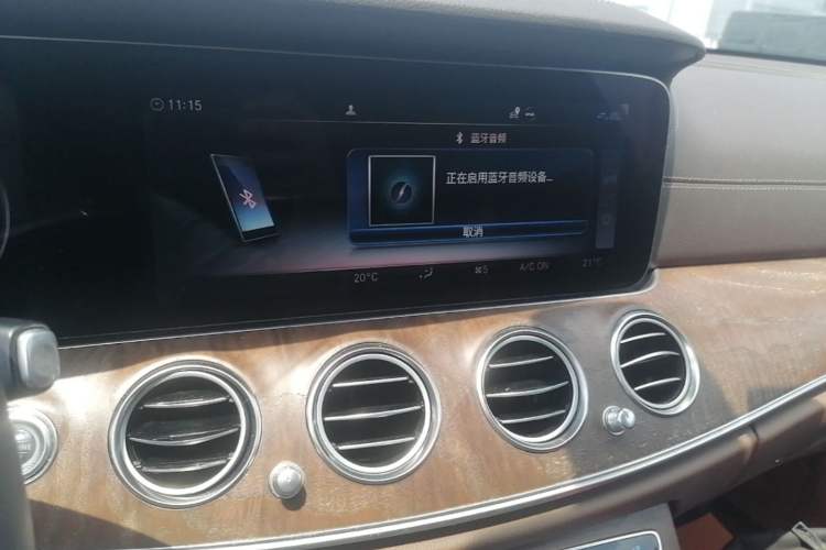 Used Mercedes-Benz E-Class 2019 E 200 L Audio And AC Panel