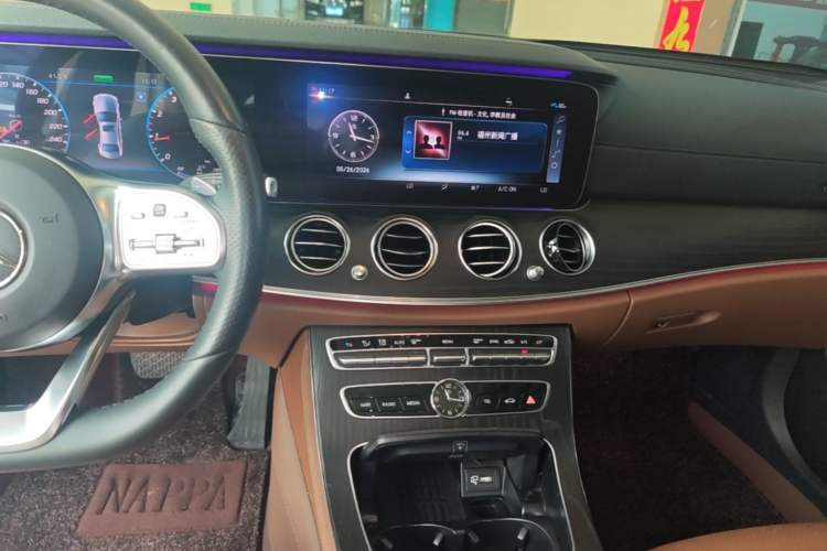 Used Mercedes-Benz E-Class 2019 E 260 L Sport Edition Audio And AC Panel