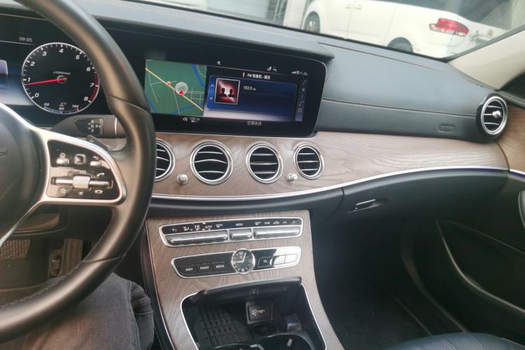 Used Mercedes-Benz E-Class 2019 Facelifted E 300 L Stylish Version Audio And AC Panel