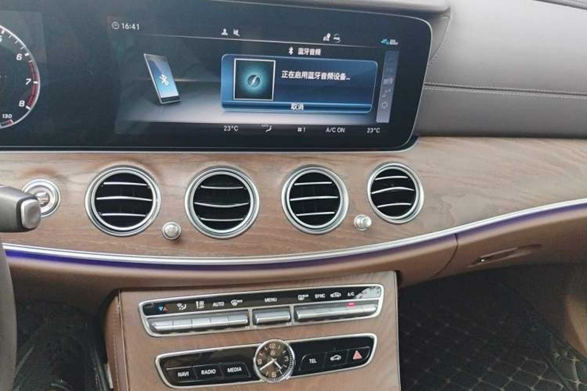 Used Mercedes-Benz E-Class 2019 Restyled E 300 L Luxury Edition Audio And AC Panel