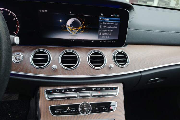 Used Mercedes-Benz E-Class 2019 E 300 L Luxury Model Audio And AC Panel