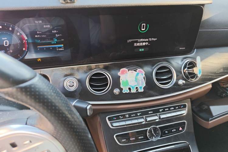 Used Mercedes-Benz E-Class 2019 E 300 L Sport Luxury Edition Audio And AC Panel