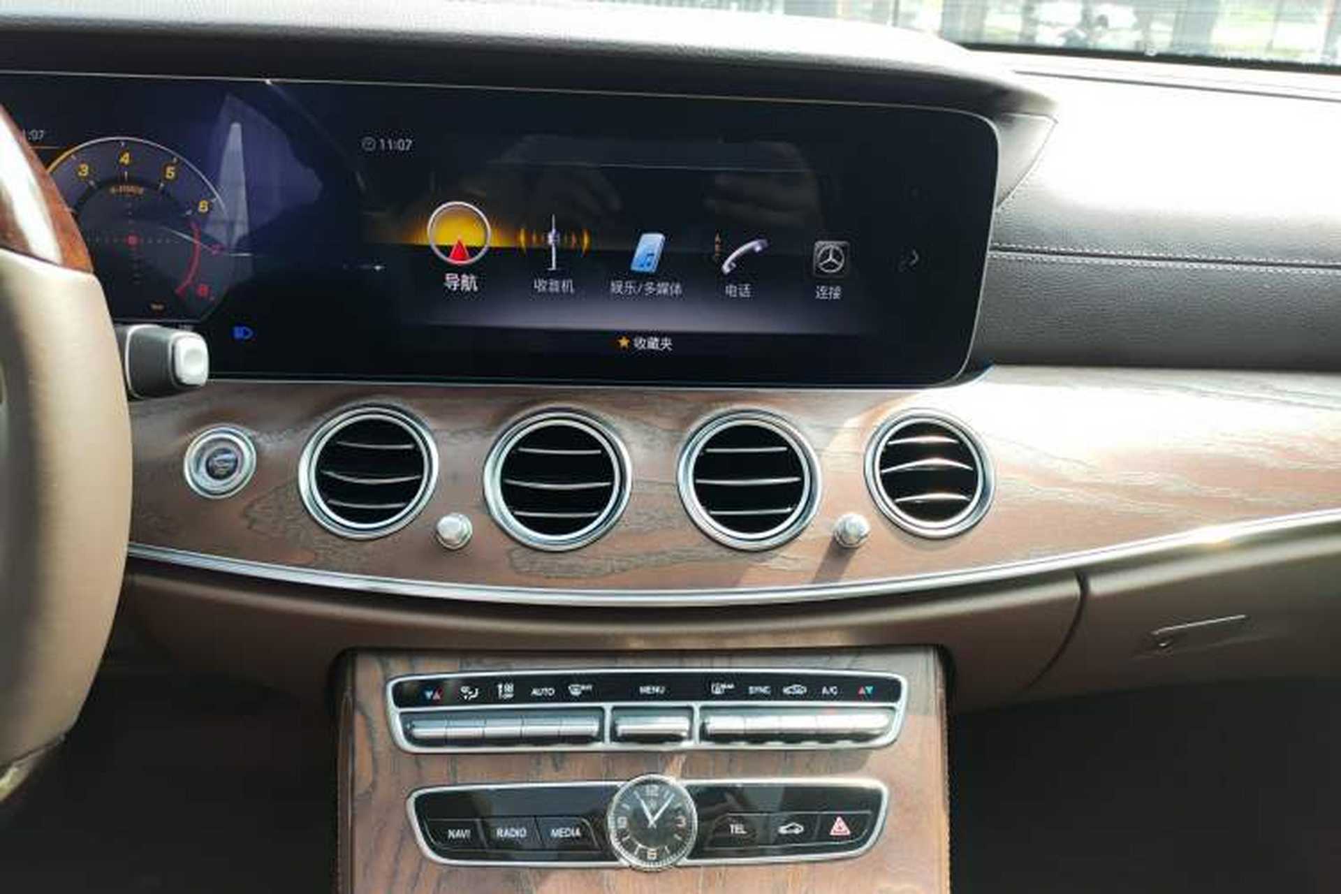 Used Mercedes-Benz E-Class 2019 Restyled E 300 L Luxury Edition Audio And AC Panel