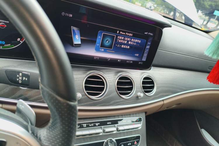 Used Mercedes-Benz E-Class 2019 E 260 L Sport Edition Audio And AC Panel