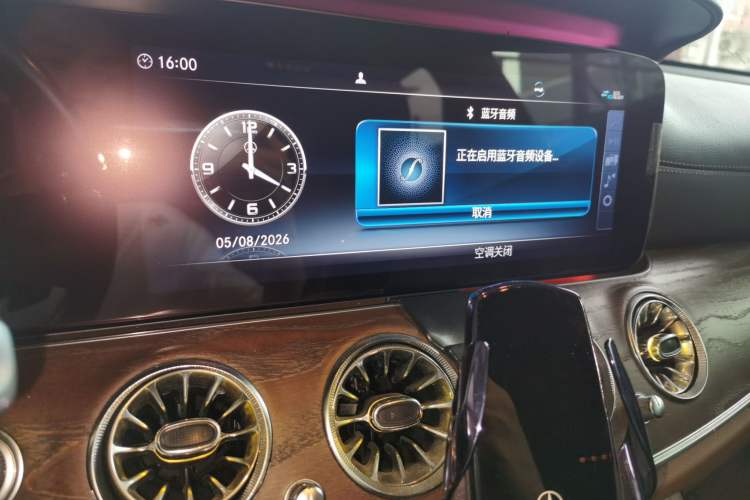 Used Mercedes-Benz E-Class 2019 E 200 L Audio And AC Panel