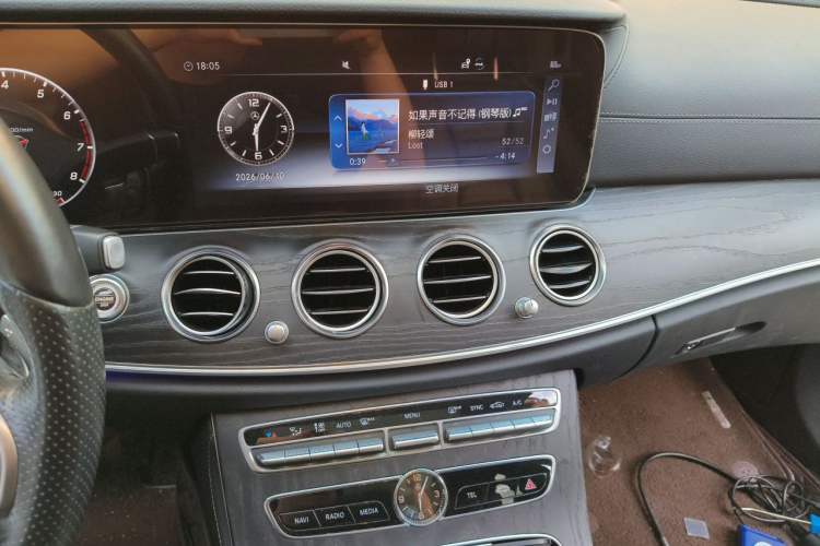 Used Mercedes-Benz E-Class 2019 Restyled E 300 L Sport Luxury Edition Audio And AC Panel