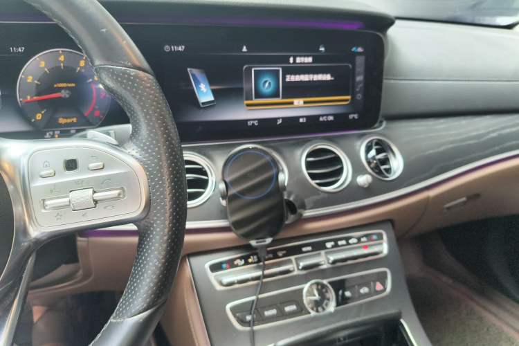 Used Mercedes-Benz E-Class 2019 E 300 L Sport Luxury Edition Audio And AC Panel