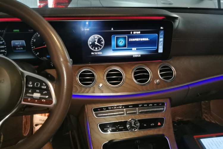 Used Mercedes-Benz E-Class 2019 E 260 L Audio And AC Panel