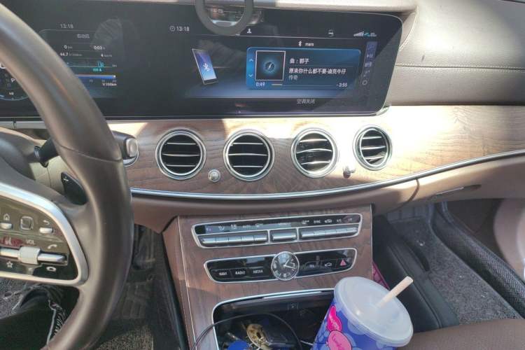 Used Mercedes-Benz E-Class 2019 E 300 L Luxury Model Audio And AC Panel
