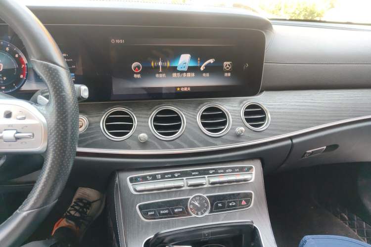 Used Mercedes-Benz E-Class 2019 Restyled E 300 L Sporty and Stylish Edition Audio And AC Panel