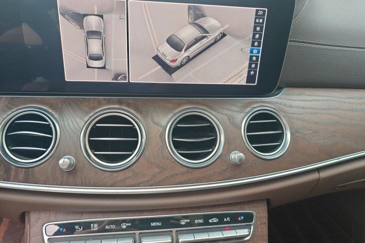 Used Mercedes-Benz E-Class 2019 E 200 L Audio And AC Panel