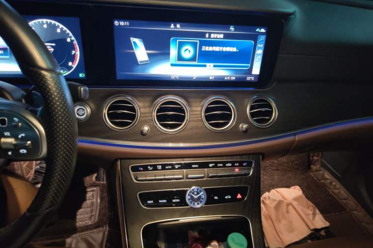 Used Mercedes-Benz E-Class 2019 E 260 L Sport Edition Audio And AC Panel
