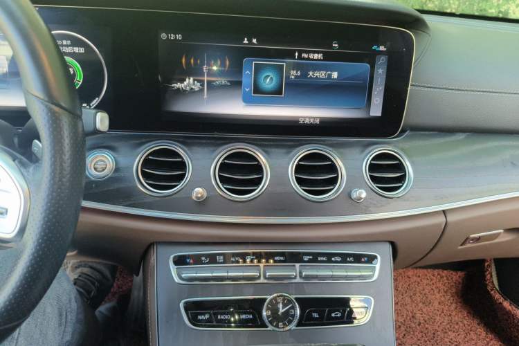 Used Mercedes-Benz E-Class 2019 E 260 L Sport Edition Audio And AC Panel