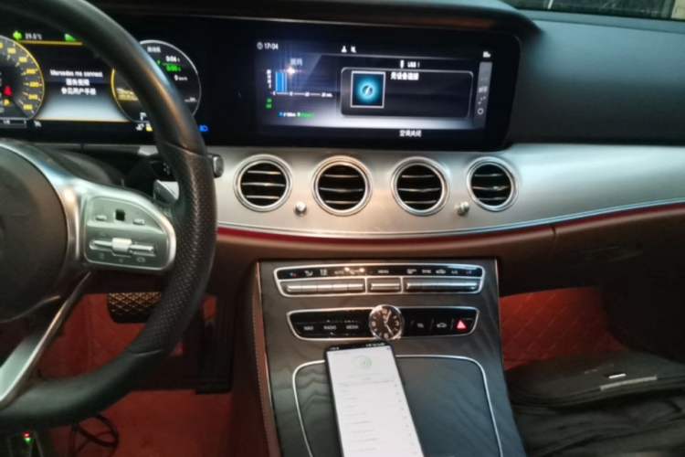 Used Mercedes-Benz E-Class 2019 E 260 Sport Edition Audio And AC Panel