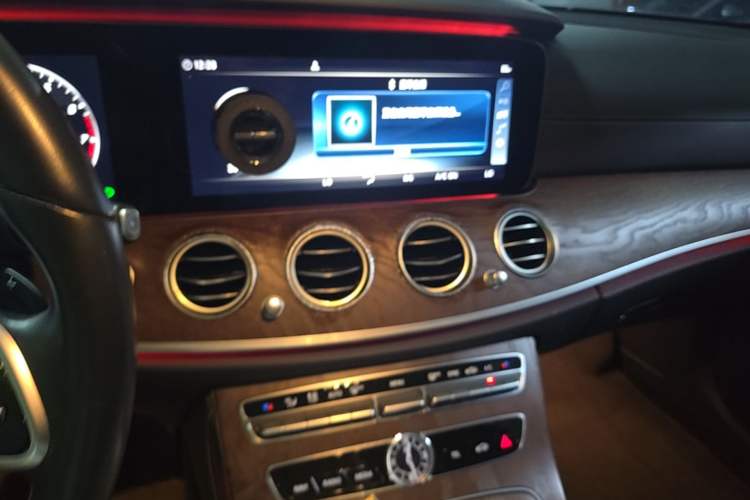 Used Mercedes-Benz E-Class 2019 E 200 L Audio And AC Panel