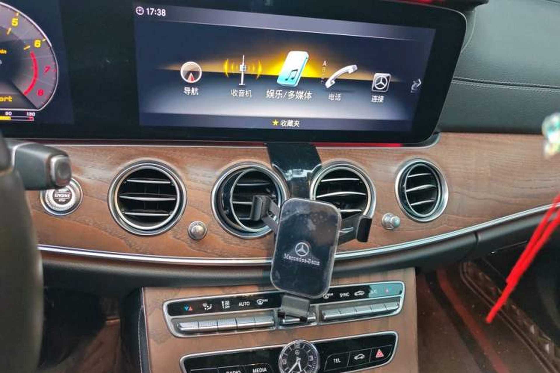 Used Mercedes-Benz E-Class 2019 Facelifted E 300 L Stylish Version Audio And AC Panel