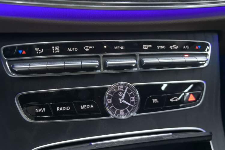 Used Mercedes-Benz E-Class 2019 Restyled E 300 L Sporty and Stylish Edition Audio And AC Panel