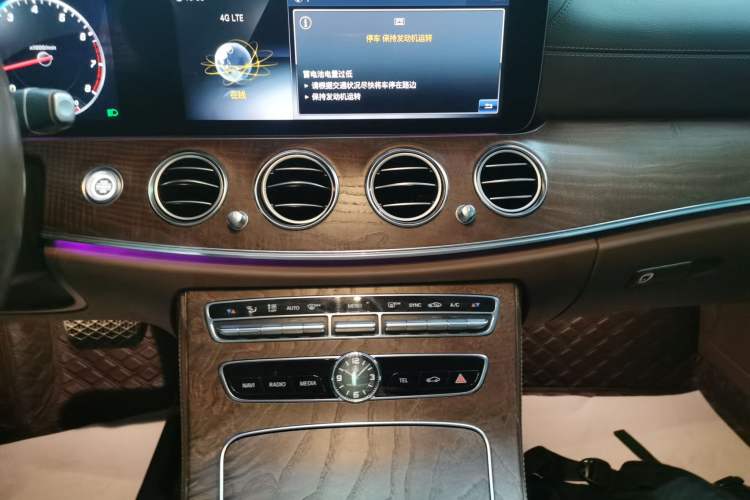 Used Mercedes-Benz E-Class 2019 E 300 L Luxury Model Audio And AC Panel